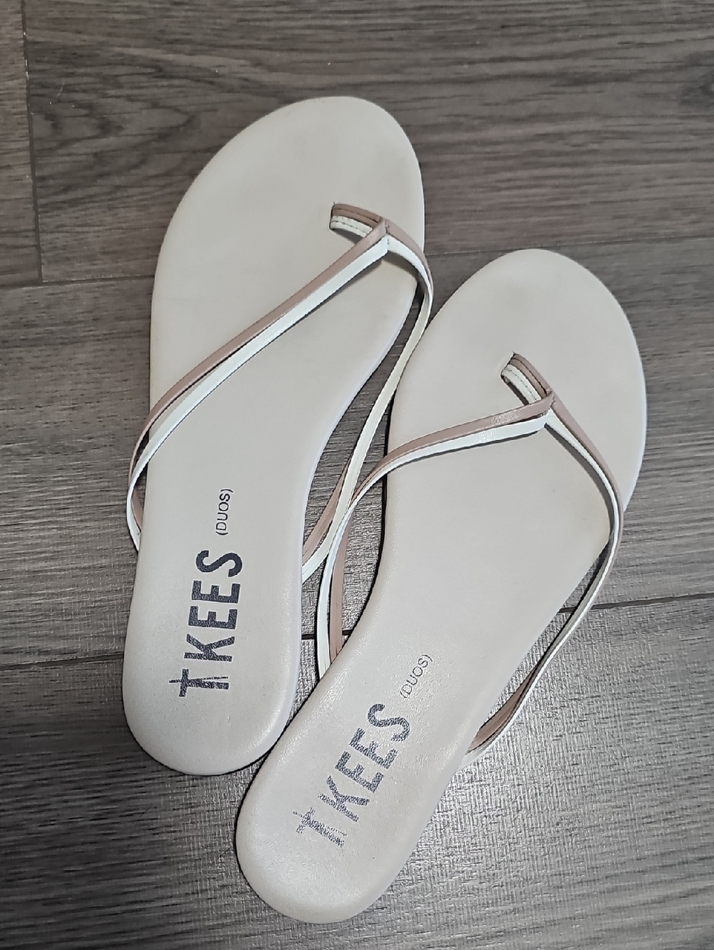TKEES Women's Cream and Tan Slim Strap Sandals